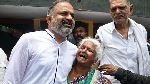 பேரறிவாளன் விடுதலை: உச்ச நீதிமன்ற தீர்ப்பின் 8 முக்கிய அம்சங்கள்