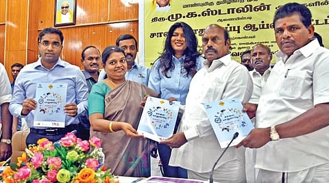திருச்செந்தூரில் போக்குவரத்து நெரிசலை குறைக்க புதிய புறவழிச்சாலை: அமைச்சர் எ.வ.வேலு அறிவிப்பு