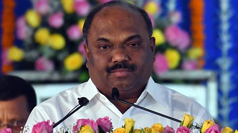 நில மோசடி வழக்கு: மகாராஷ்டிர அமைச்சர் வீடுகளில் திடீர் சோதனை