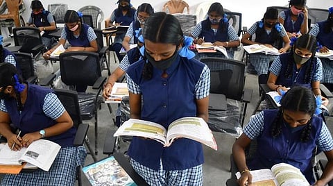 'தமிழக பள்ளி மாணவர்களின் கற்றல் திறன், தேசிய சராசரியைவிட குறைவு' - ஆய்வில் தகவல்