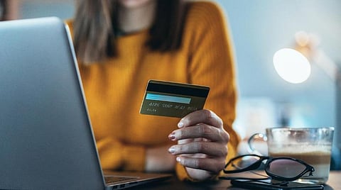 கிரெடிட் கார்டுகளுடன் Buy Now Pay Later வேறுபடுவது எப்படி? - ஒரு விரைவுப் பார்வை