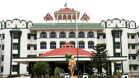 உயர் நீதிமன்றம், மதுரைக் கிளை.