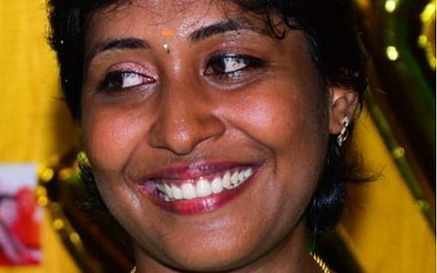 'சகோதரிகளிடம் கடன்; குடும்பத்தில் பிரச்சினை' - ஆன்லைன் ரம்மியில் ரூ.20 லட்சத்தை இழந்த இளம்பெண் தற்கொலை