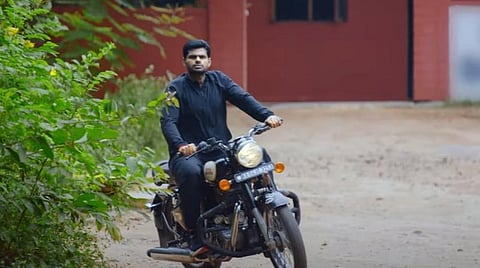 புல்லட்டில் என்ட்ரி... - அண்ணாமலை நடித்த 'அரபி' படத்தின் டீசர் வெளியீடு