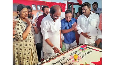 பிரம்மாண்டமான பிறந்த நாள் விழா: உள்ளூர் அரசியலில் களமிறங்குகிறாரா திருச்சி சிவா எம்.பி?