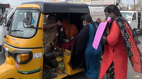 ஆட்டோ கட்டணத்தை உயர்த்த போக்குவரத்து துறை பரிந்துரை - அரசு சார்பில் முன்பதிவு செயலி வடிவமைக்கவும் திட்டம்