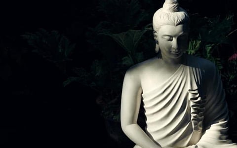புத்தரின் புனிதச் சின்னங்கள் இந்தியாவின் செய்தியை உலகுக்கு உணர்த்தட்டும்!