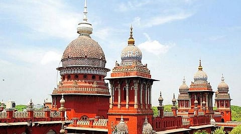 தருமபுரி | மயானத்திற்கு சாலை வசதி கோரி வழக்கு: தமிழக அரசு பதிலளிக்க உத்தரவு