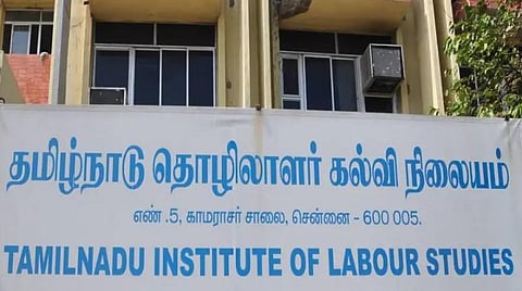 தொழிலாளர் மேலாண்மை பட்டப் படிப்புக்கு விண்ணப்பிக்கலாம்: தமிழ்நாடு தொழிலாளர் கல்வி நிலையம் அறிவிப்பு