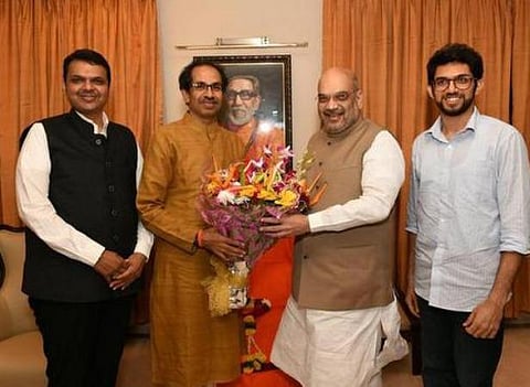 சிவசேனா உடைந்த கதை: திரைமறைவில் செயலாற்றிய 3 பாஜக தலைவர்கள்: தாக்கரே குடும்பத்தினருக்கு தெரியாமல் ஷிண்டே எம்எல்ஏக்களை அழைத்துச் சென்ற பின்னணி