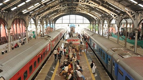 பயணிகளின் உடமைகளை சோதிக்க சென்னை சென்ட்ரல், எழும்பூர் ரயில் நிலையங்களில் நவீன ஸ்கேனர்