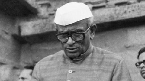 குடியரசுத் தலைவர் தேர்தல் டைரி 1977: போட்டியின்றி குடியரசுத் தலைவரான நீலம் சஞ்சீவ ரெட்டி!