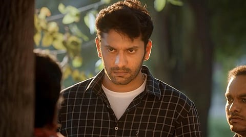 முதல் பார்வை | டி ப்ளாக் - முழுமையாக கிட்டியதா விறுவிறுப்பு, த்ரில் அனுபவம்?