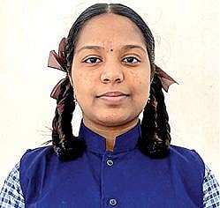 4 பாடத்தில் சதம் அடித்த அரசு பள்ளி மாணவி: ரகசியம் சொல்கிறார் மதுமிதா