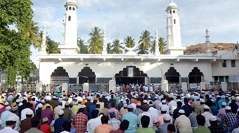 பக்ரீத் பண்டிகை:  தலைவர்கள் வாழ்த்து