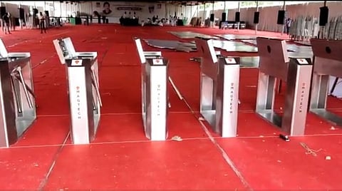 அதிமுக பொதுக்குழு உறுப்பினர்களுக்கு க்யூஆர் கோடுடன் கூடிய நவீன அடையாள அட்டை