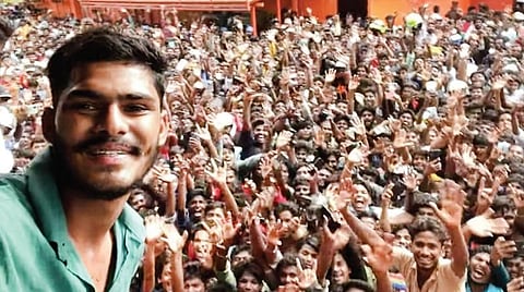 வைரல் உலா: பார்த்துப் பண்ணுங்க தம்பிகளா!