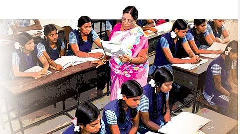 தமிழ்ப் பாடவேளை குறைக்கப்படலாமா?