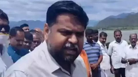 அரசு விழாவில் இந்துமத பூஜைக்கு எதிர்ப்பு - செந்தில்குமார் எம்பியின் கொந்தளிப்பும் எதிர்வினையும்