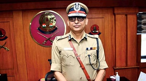 சந்தேக நபர்கள் குறித்து தகவல் தெரிவிக்க வேண்டும்: மக்களுக்கு போலீஸார் அறிவுரை