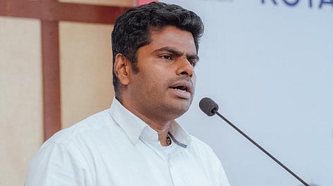 தமிழக மின்சார வாரியம் ஊழலின் பிடியில் சிக்கி தவித்து வருகிறது: தமிழக பாஜக