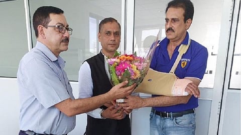 இலங்கையில் இந்திய விசா மைய அதிகாரி மீது நள்ளிரவில் நடந்த தாக்குதல்