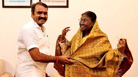 திரவுபதி முர்முவை நேரில் சந்தித்து வாழ்த்திய எல்.முருகன்