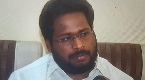திருச்சி | பாஜக பிரமுகர் சூர்யா சிவா வீட்டின் மீது கல்வீசித் தாக்குதல்: போலீஸில் புகார்