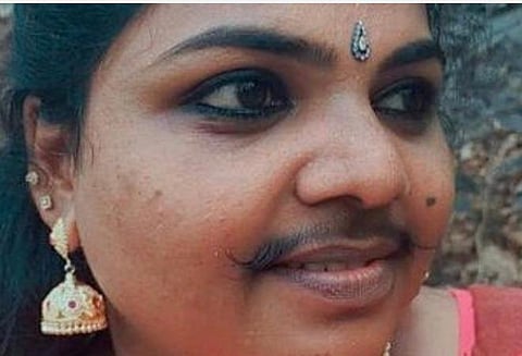“இப்போது என்னால் மீசை இல்லாமல் இருக்க முடியாது” - அனுபவம் பகிரும் ஷைஜா