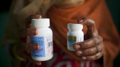 டெல்லி | மருந்துகள் பற்றாக்குறை பிரச்சினையில் எச்.ஐ.வி நோயாளிகள் போராட்டம்
