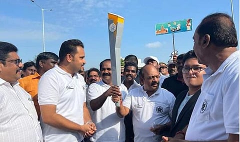 மாமல்லபுரம் வந்தடைந்த செஸ் ஒலிம்பியாட் ஜோதி: மாலை சென்னையில் ஜோதி ஓட்டம்