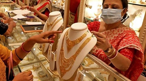 தங்கம் விலை பவுனுக்கு ரூ.80 அதிகரிப்பு