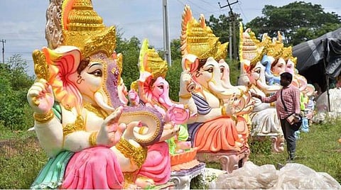 ‘பிளாஸ்டர் ஆஃப் பாரிஸ்’-ல் தயாரிக்கப்படும் விநாயகர் சிலை விற்பனையை தடுக்க கோரிக்கை