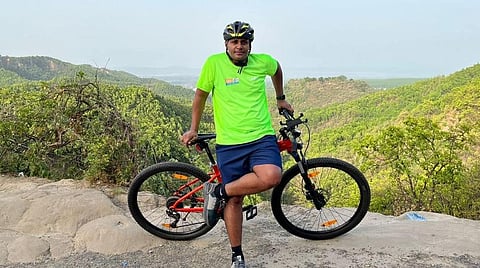 டேராடூன் | அலுவலகத்திற்கு தினமும் சைக்கிளில் வந்து செல்லும் ஐஏஎஸ் அதிகாரி