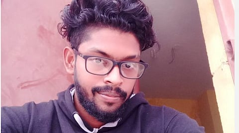 ஆன்லைன் சூதாட்டத்தால் தற்கொலை செய்து கொண்ட இளைஞர் சுரேஷ்