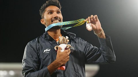 CWG 2022 | தடகளத்தில் முதல் பதக்கம் - உயரம் தாண்டுதலில் வெண்கலம் வென்றார் இந்தியாவின் தேஜாஸ்வின் சங்கர்