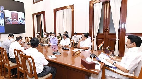 கனமழை எச்சரிக்கை | மீட்புக் குழுக்கள், முகாம்களை தயார் நிலையில் வைத்திட கலெக்டர்களுக்கு முதல்வர் ஸ்டாலின் அறிவுறுத்தல்