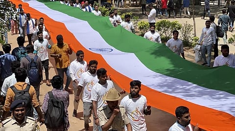 களியக்காவிளை முதல் கன்னியாகுமரி வரை தேசிய கொடி பேரணி - குமரி ஆட்சியர், எஸ்பி பதிலளிக்க உத்தரவு