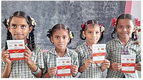 செல்வமகள் சேமிப்பு திட்டத்தின் மூலம் மாணவர் சேர்க்கை: குருவரெட்டியூர் ஊராட்சி தொடக்கப் பள்ளியின் முயற்சிக்கு வரவேற்பு