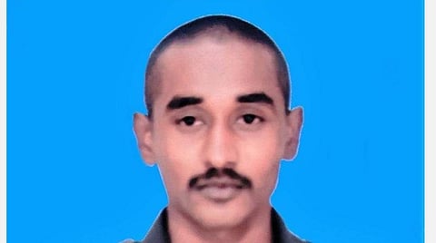 காஷ்மீரில் உயிரிழந்த ராணுவ வீரர் லட்சுமணன்