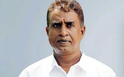 டெண்டர் முறைகேடு வழக்கில் கடும் நடவடிக்கை கூடாது: எஸ்.பி.வேலுமணியின் கோரிக்கையை நிராகரித்தது உயர் நீதிமன்றம்