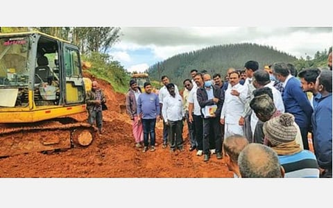 நீலகிரியில் மழை பாதிப்பு பகுதிகளை சீரமைக்க ரூ.51 கோடி தேவை: ஆ.ராசா தகவல்