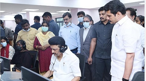 குறைகளுக்குத் தீர்வு காண தொகுதி வாரியாக பொறியாளர்கள்: மின்னகத்தை ஆய்வு செய்து ஸ்டாலின் உத்தரவு