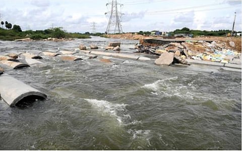 கொசஸ்தலை ஆறு.