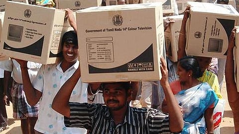 இலவசங்கள் தமிழகத்தை ஏழ்மை நிலைக்கு தள்ளிவிடவில்லை: உச்ச நீதிமன்றத்தில் திமுக வாதம்
