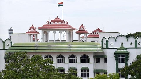 தமிழகத்தில் தெருக்களின் சாதி பெயர்களை நீக்குவது சரியே: உயர் நீதிமன்றம்