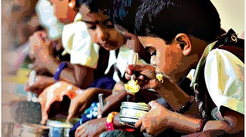 புரத உணவை மறுக்கும் தனியார் பள்ளிகள்