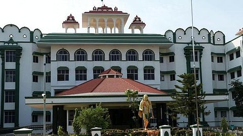 உயர் நீதிமன்றம் கிளை, மதுரை.