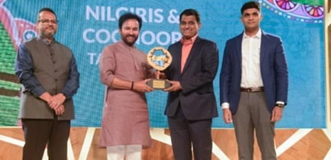 சிறந்த மலைக் காட்சிகளுக்கான அவுட்லுக் டிராவலர் விருது வென்ற தமிழகம்