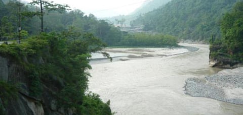 வங்கதேசத்துக்கு நதிநீர், வெள்ள விவரம் கூடுதலாக வழங்கல் - இருதரப்பு அமைச்சர்கள் நிலையிலான கூட்டத்தில் இந்தியா தகவல்